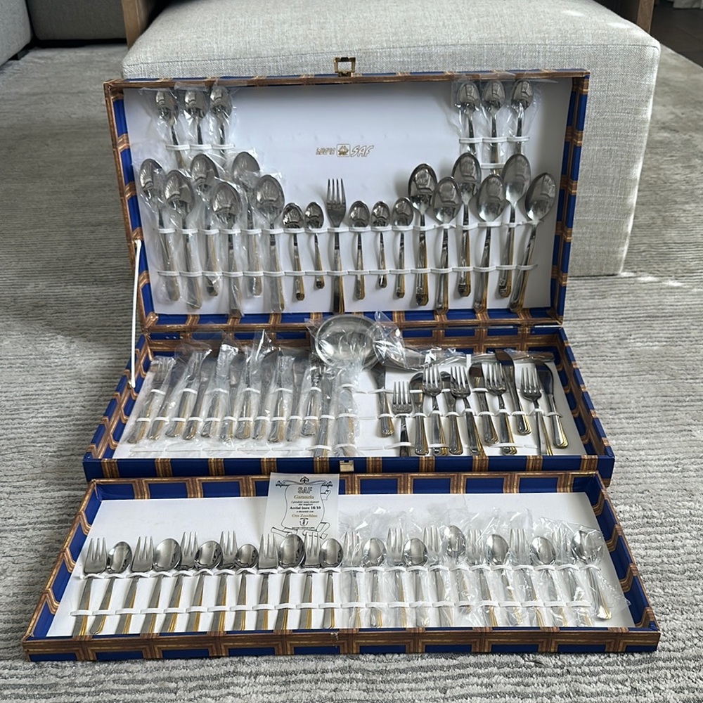 Stainless steal and gold plated Cutlery Set 72 piece